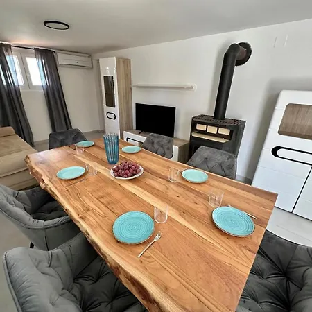 Vikendica House With A Swimming Pool Crveni Vrh, Umag - 27253 Crveni Vrh